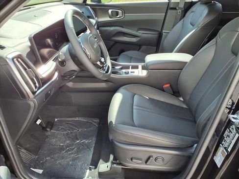 New 2025 Kia Sorento S image 10
