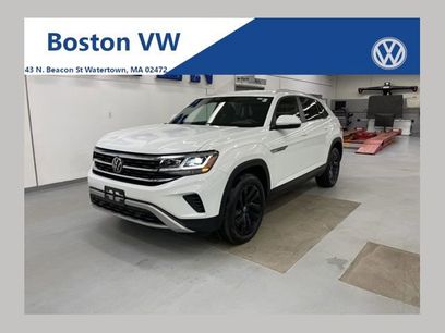 Certified 2023 Volkswagen Atlas Cross Sport SE w/ Black Wheel Package