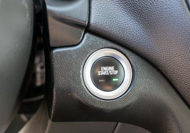 Used 2020 Chevrolet Equinox LT AWD/4WD image 25