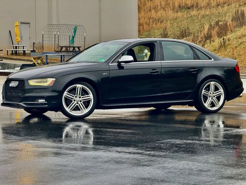 Used 2013 Audi S4 Prestige image 23