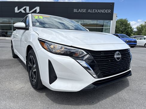 Used 2024 Nissan Sentra SV FWD image 1