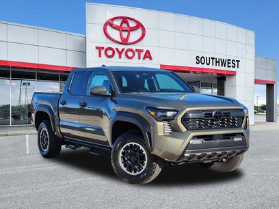 New 2025 Toyota Tacoma TRD Off-Road w/ Blackout Package (GST)