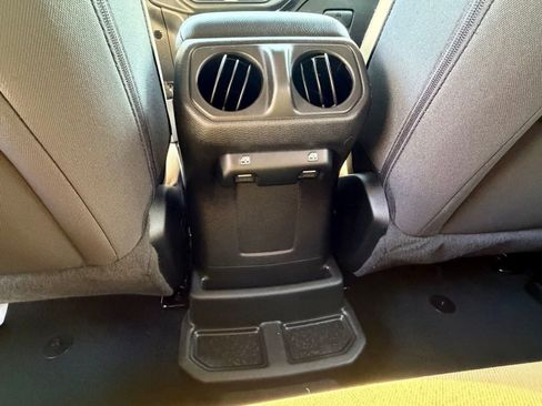 Used 2023 Jeep Wrangler Unlimited w/ Cold Weather Group image 32