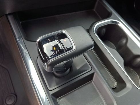 Used 2023 GMC Sierra 1500 SLT w/ SLT Premium Package image 11