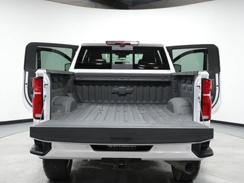 Used 2025 Chevrolet Silverado 2500 High Country w/ High Country Premium Package image 13