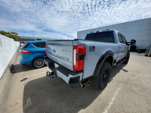 Used 2024 Ford F250 Lariat w/ Lariat Ultimate Package AWD/4WD image 8