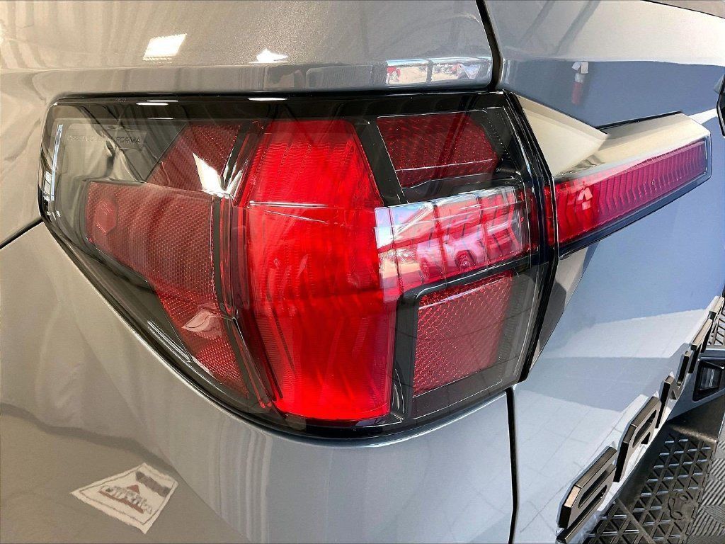 Used 2026 Hyundai Santa Cruz SEL AWD/4WD image 34