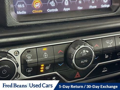 Used 2022 Jeep Wrangler Unlimited Sahara w/ Cold Weather Group image 22