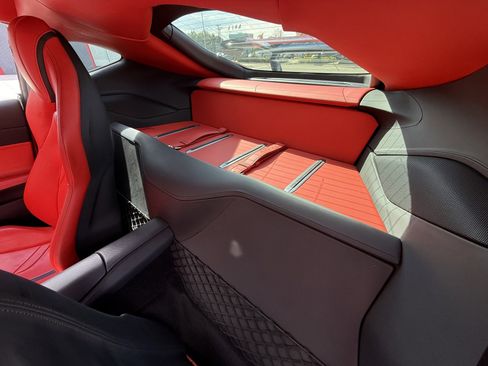 Used 2019 Ferrari 812 Superfast image 26