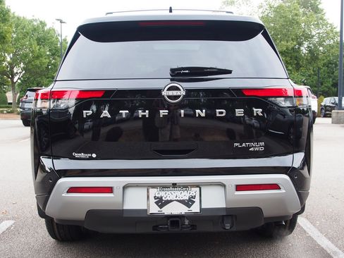 New 2025 Nissan Pathfinder Platinum w/ Cargo Package image 6