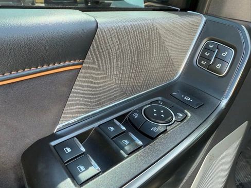 Used 2024 Ford F350 Platinum image 59