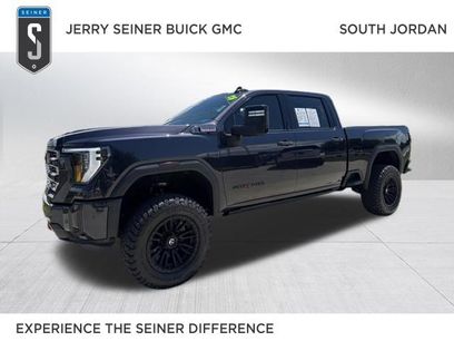 Used 2025 GMC Sierra 3500 AT4 w/ AT4 Premium Plus Package
