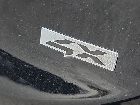 Used 2024 Kia Telluride S w/ S Sunroof Package image 8