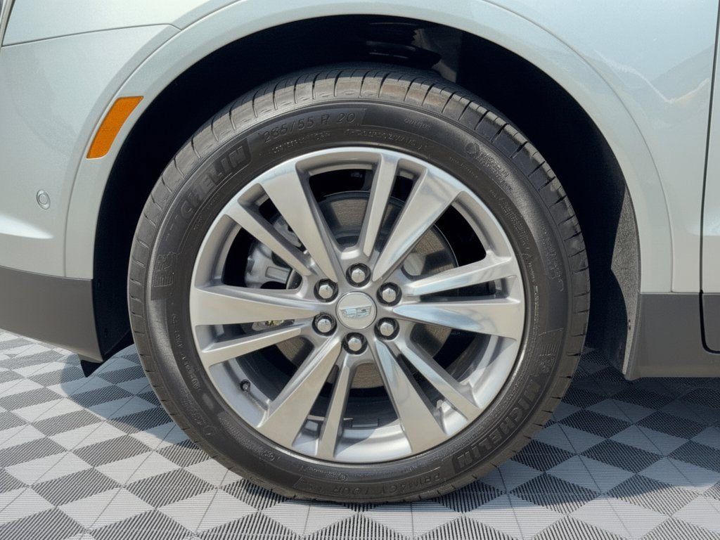 Certified 2026 Cadillac XT5 Premium Luxury w/ LPO, Floor Liner Package FWD image 13
