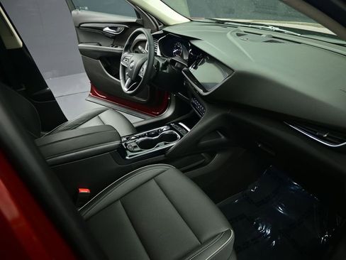 Used 2021 Buick Envision Essence w/ Sport Touring Package image 61