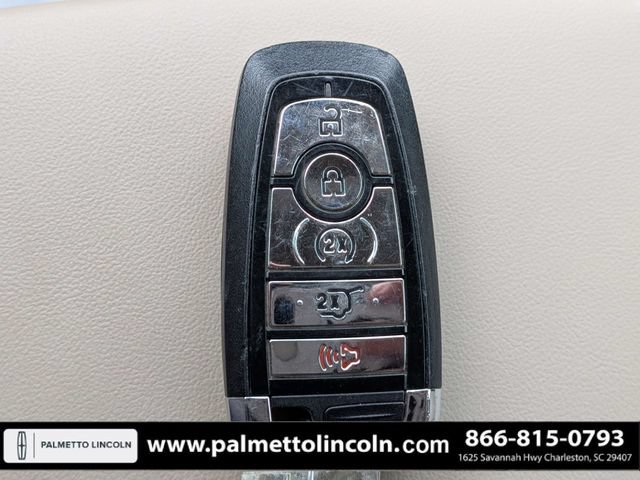 Certified 2022 Lincoln Nautilus FWD w/ Premium Package image 30