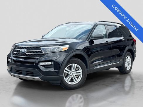 Used 2023 Ford Explorer XLT w/ Equipment Group 202A AWD/4WD image 1