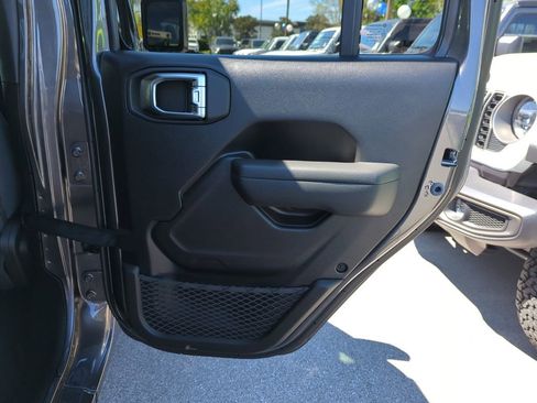 New 2026 Jeep Gladiator Sport image 29