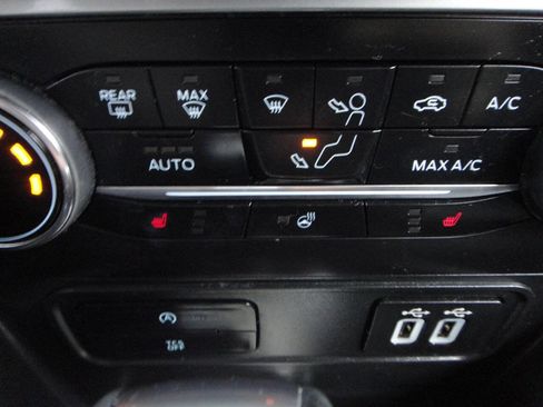 Used 2021 Ford EcoSport Titanium w/ Interior Protection Package AWD/4WD image 10
