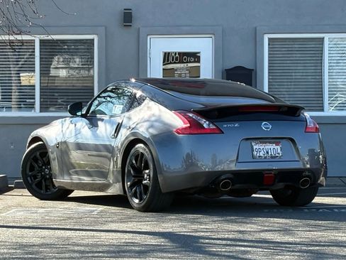 Used 2020 Nissan 370Z Touring w/ Aerodynamics Package image 7