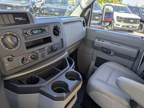 New 2026 Ford E-350 and Econoline 350 Super Duty w/ Power Equipment Group image 25