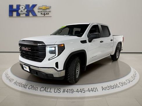 Used 2023 GMC Sierra 1500 Pro w/ Pro Value Package image 2