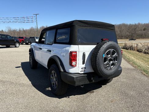 New 2026 Ford Bronco Big Bend image 3