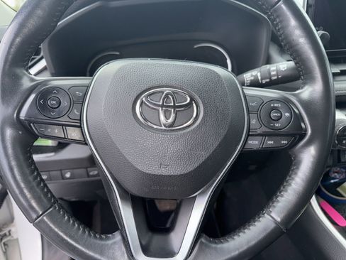 Used 2024 Toyota RAV4 XLE w/ Convenience Package image 3