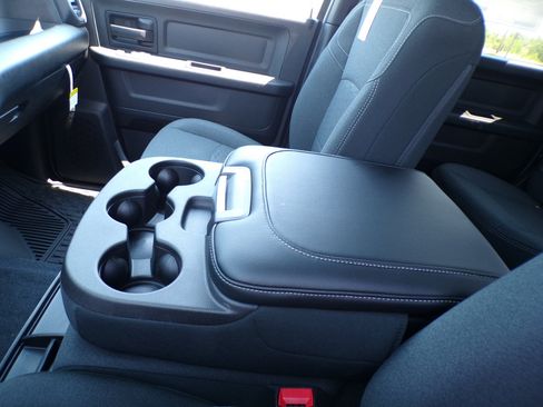 New 2026 RAM 2500 Tradesman AWD/4WD image 22