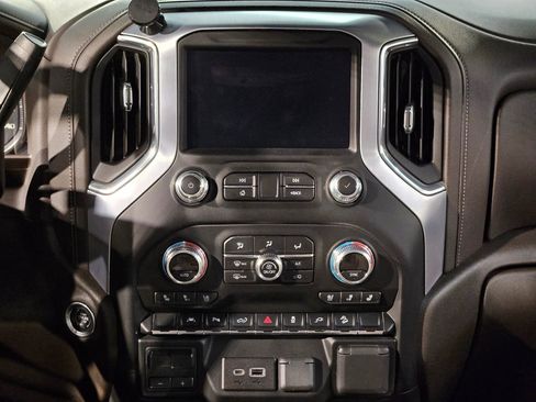 Used 2022 GMC Sierra 1500 SLT w/ SLT Premium Plus Package image 16