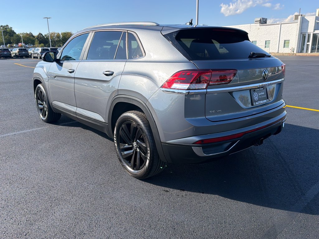Certified 2023 Volkswagen Atlas Cross Sport SE AWD/4WD image 4