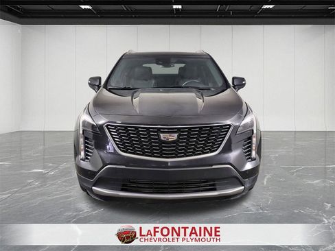 Used 2023 Cadillac XT4 Premium Luxury w/ Cold Weather Package image 3
