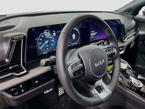 Certified 2025 Kia Sportage X-Line Prestige image 9