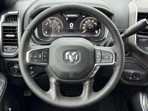 New 2026 RAM 2500 Laramie AWD/4WD image 15
