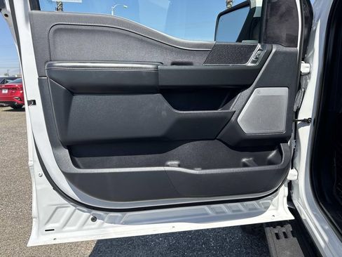 Certified 2021 Ford F150 Raptor w/ Equipment Group 801A High image 18