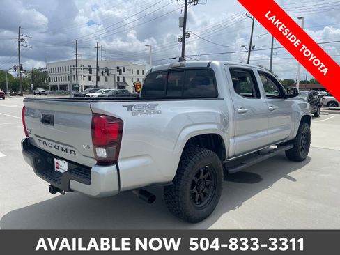 Certified 2023 Toyota Tacoma SR AWD/4WD image 5