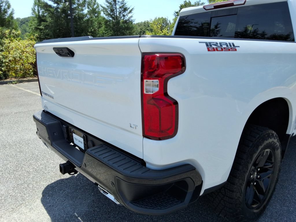 Certified 2024 Chevrolet Silverado 1500 LT Trail Boss w/ LT Trail Boss Premium Package AWD/4WD image 15