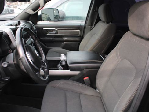 Used 2019 RAM 1500 Big Horn AWD/4WD image 8