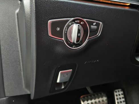 Used 2022 Mercedes-Benz E 450 4MATIC Cabriolet image 20