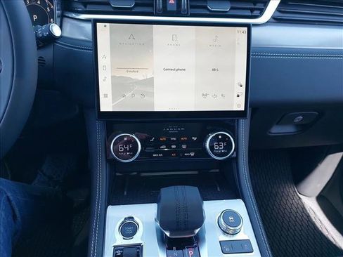 New 2026 Jaguar F-PACE R-Dynamic S image 18