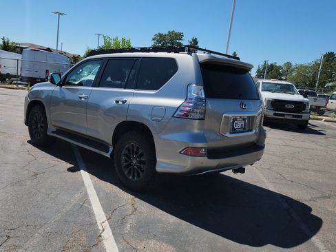 Used 2023 Lexus GX 460 Premium w/ Premium Package AWD/4WD image 6