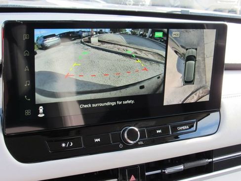 Used 2025 Mitsubishi Outlander SE FWD image 26