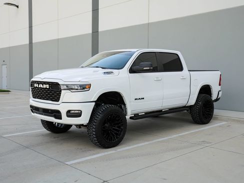 Used 2025 RAM 1500 Lone Star RWD image 4