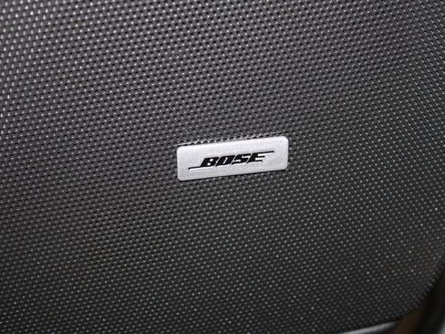 New 2025 Cadillac XT6 Luxury image 29