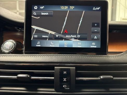 Used 2022 Lincoln Corsair Reserve w/ Equipment Group 201A image 12