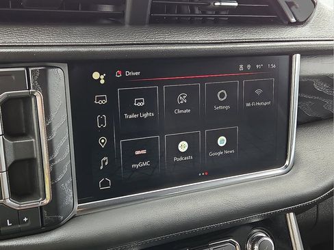 Used 2022 GMC Yukon Denali RWD image 19