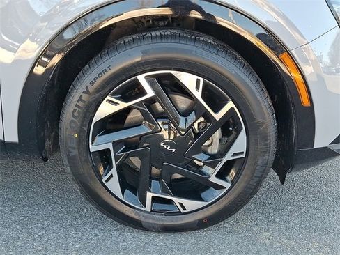 Certified 2023 Kia Sportage SX image 8