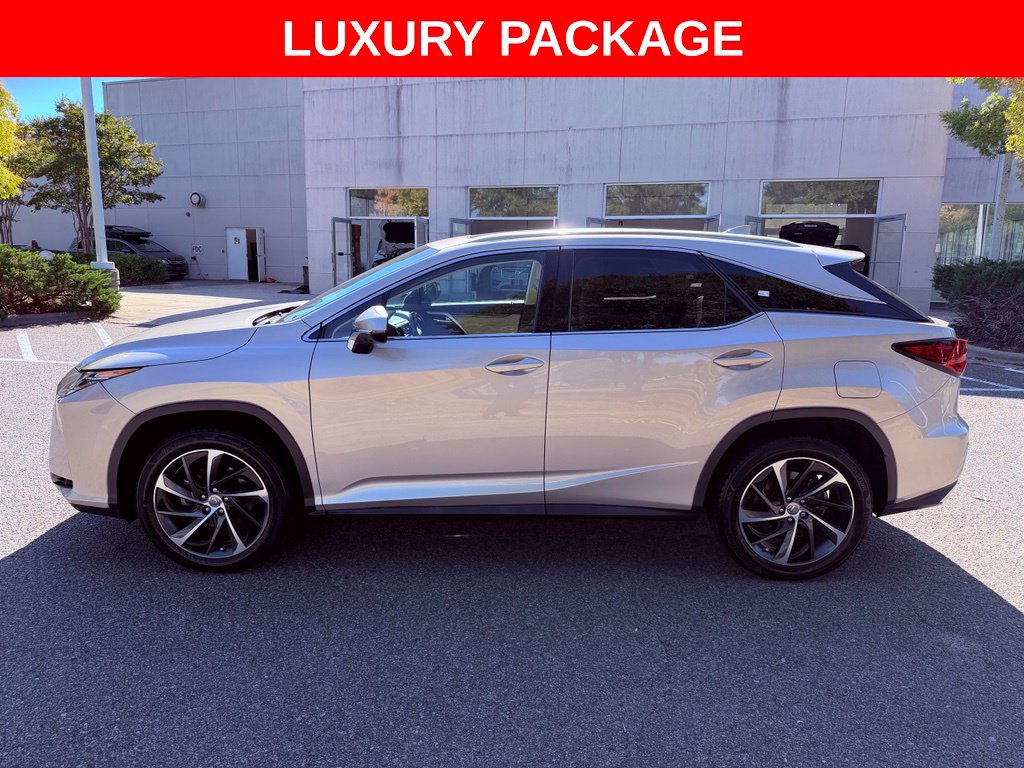 Used 2017 Lexus RX 350 FWD w/ Luxury Package image 4