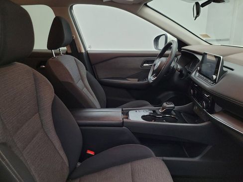 Used 2021 Nissan Rogue SV FWD image 21