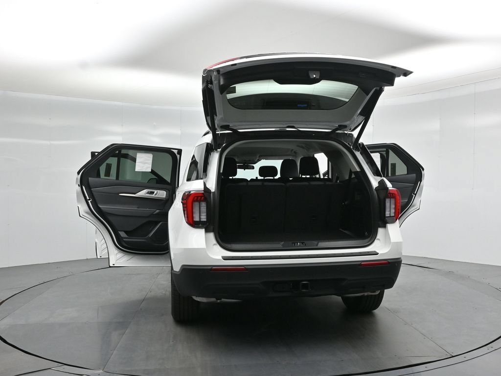 New 2026 Ford Explorer Active AWD/4WD image 31